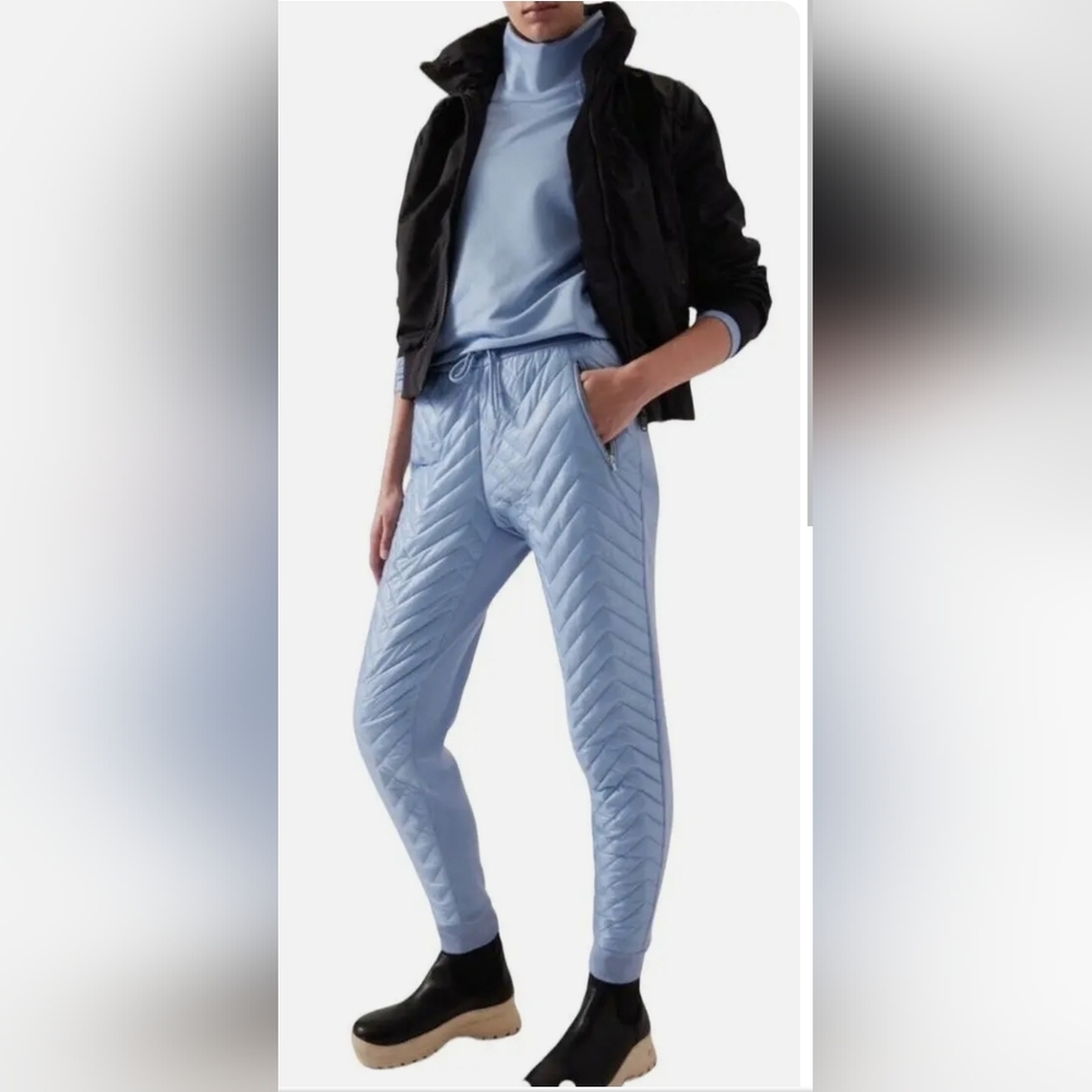 Athleta womens  blue Apres Ski quilted  jogger drawstring outdoor size Large